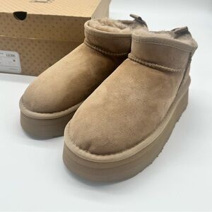 Australia Luxe Collective Fame Ultra Platfoam Boots in Taupe  NWT US 8 | EU 39